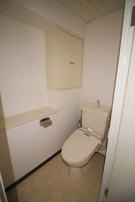 物件内観写真11　(トイレ)