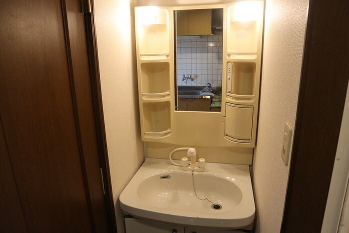 物件内観写真10　(洗面)