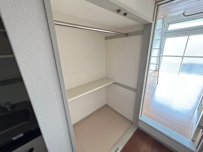 物件内観写真9　(収納)