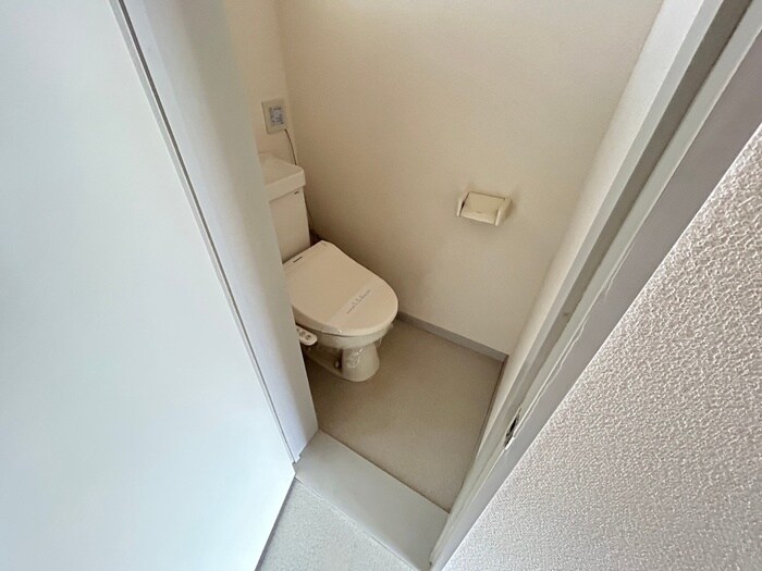 物件内観写真12　(トイレ)