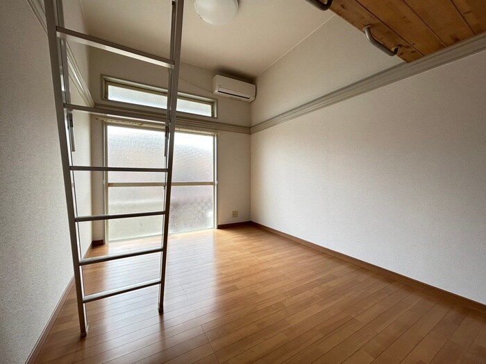 物件内観写真18　(居室)