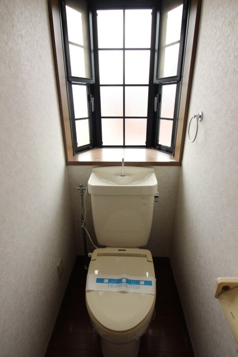 物件内観写真12　(トイレ)