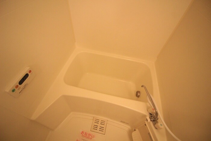 物件内観写真1　(バス／シャワールーム等)