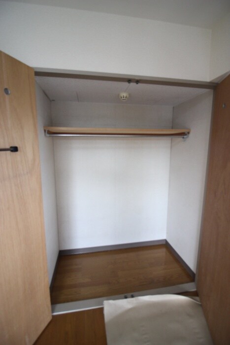 物件内観写真13　(収納)