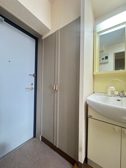 物件内観写真14　(靴箱)