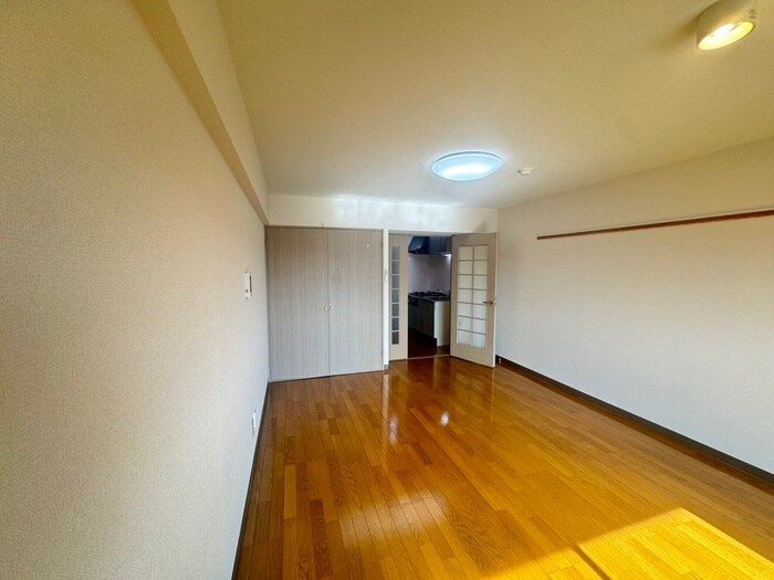 物件内観写真17　(居室)