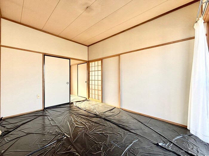 物件内観写真8　(居室)