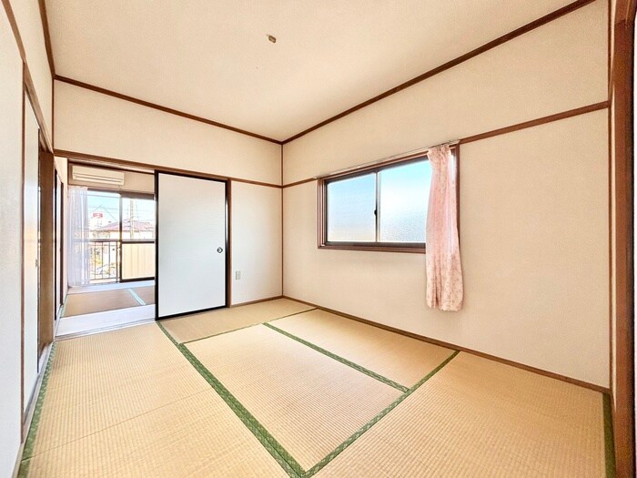 物件内観写真9　(居室)