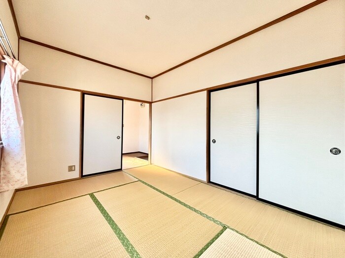 物件内観写真10　(居室)