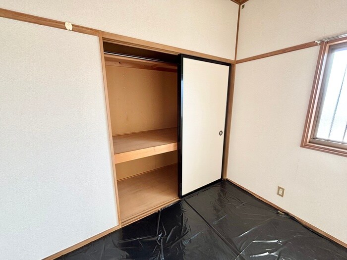 物件内観写真11　(収納)