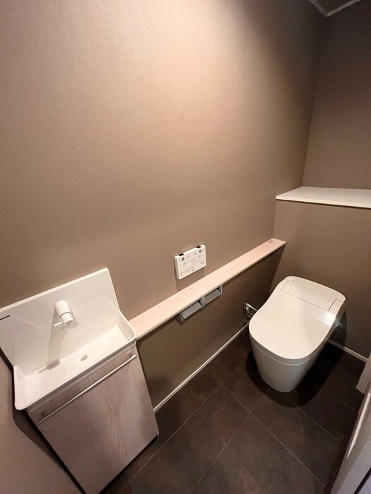 物件内観写真12　(トイレ)