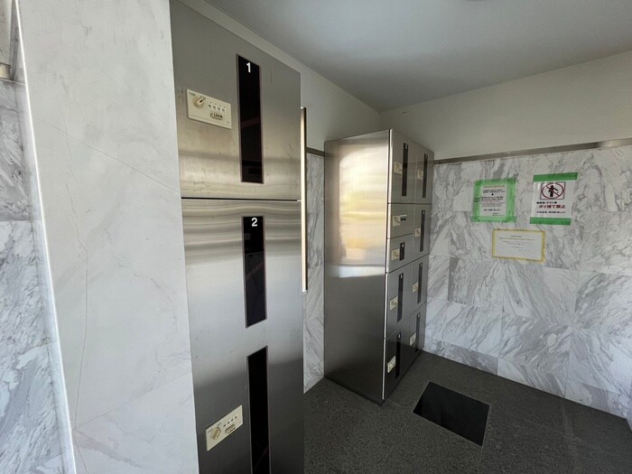 物件外観写真4　(建物設備)