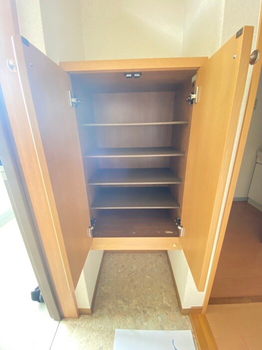 物件内観写真20　(靴箱)