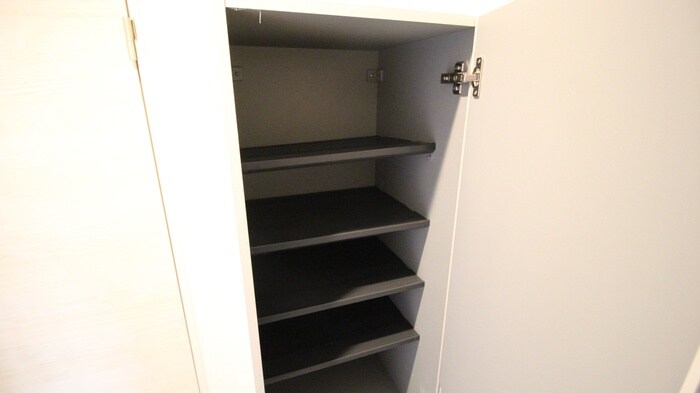 物件内観写真13　(靴箱)