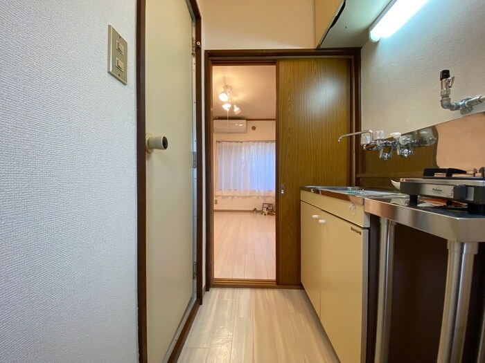 物件内観写真15　(廊下)