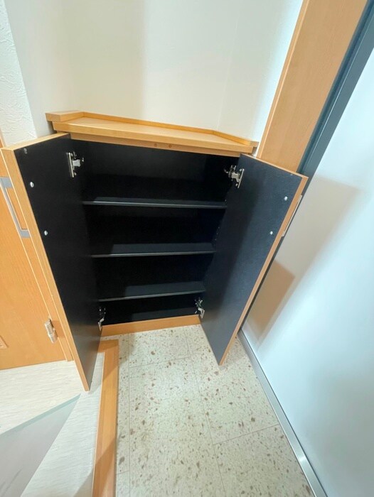 物件内観写真16　(靴箱)