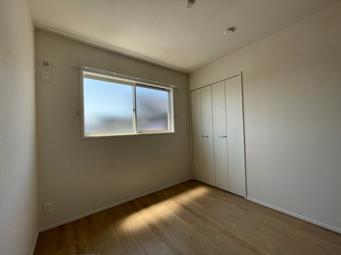 物件内観写真9　(居室)