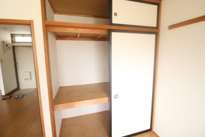 物件内観写真14　(収納)