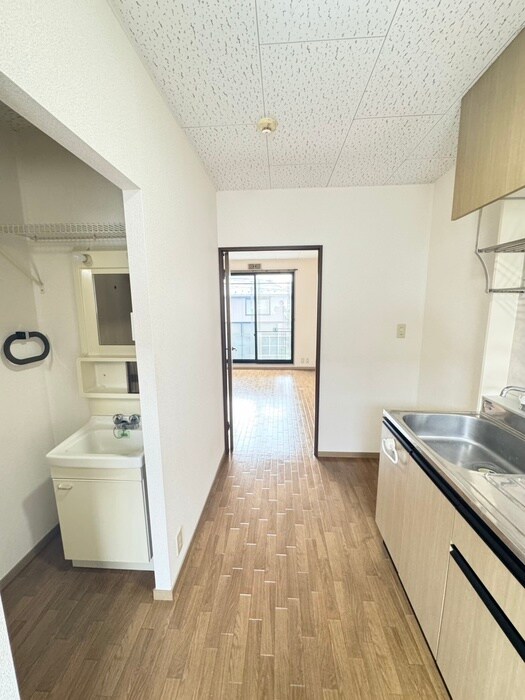 物件内観写真12　(居室)