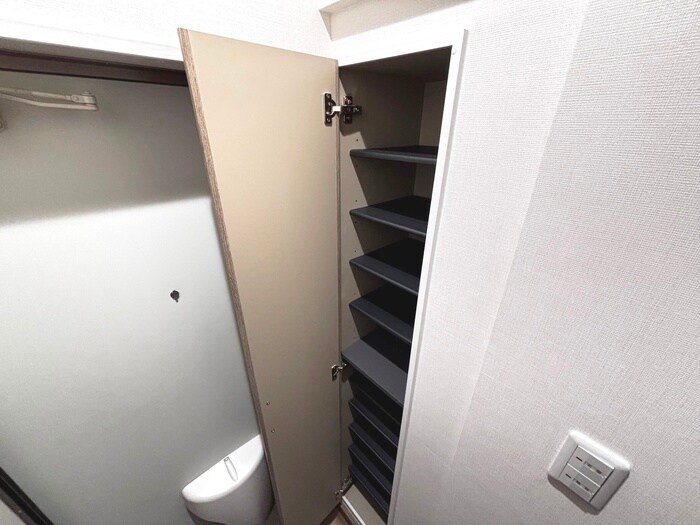物件内観写真18　(靴箱)