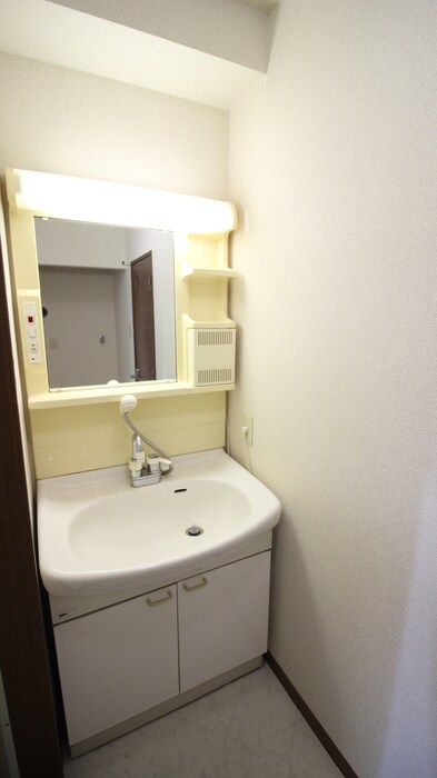 物件内観写真10　(洗面)