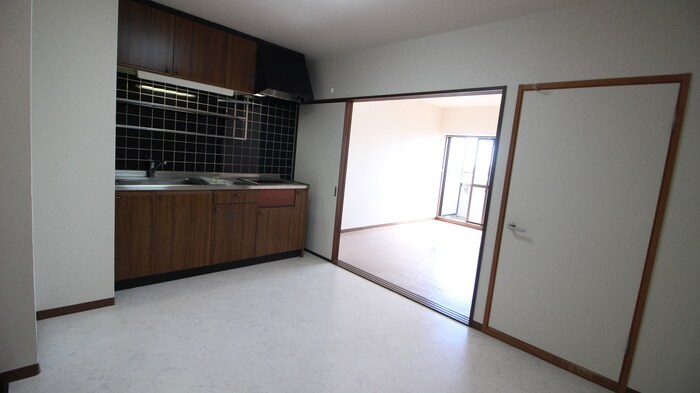 物件内観写真16　(キッチン)