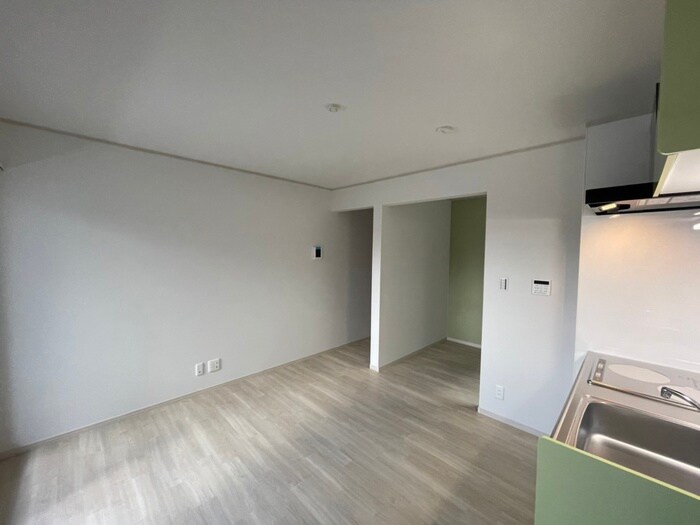 物件内観写真9　(居室)