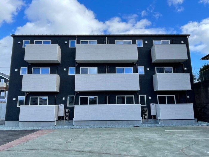 物件外観写真3　(外観写真)