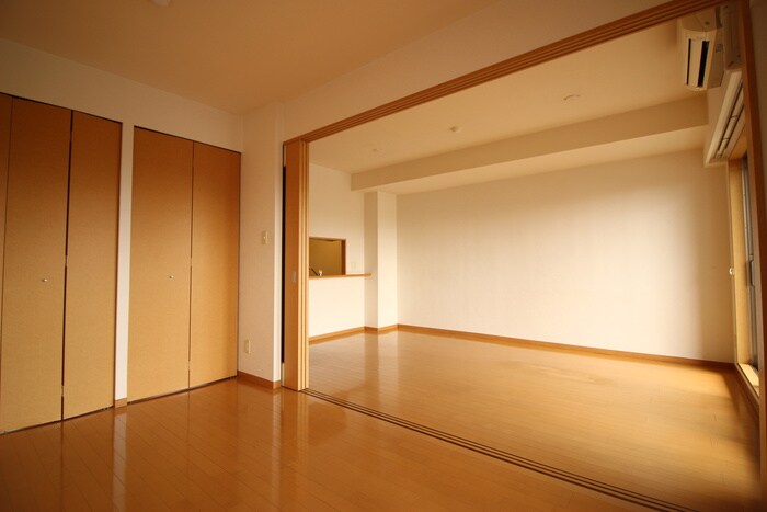 物件内観写真13　(居室)