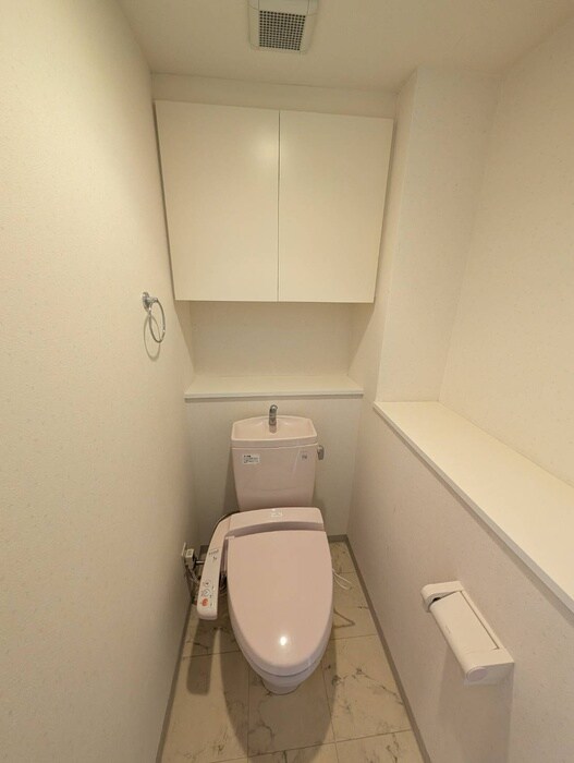 物件内観写真14　(トイレ)