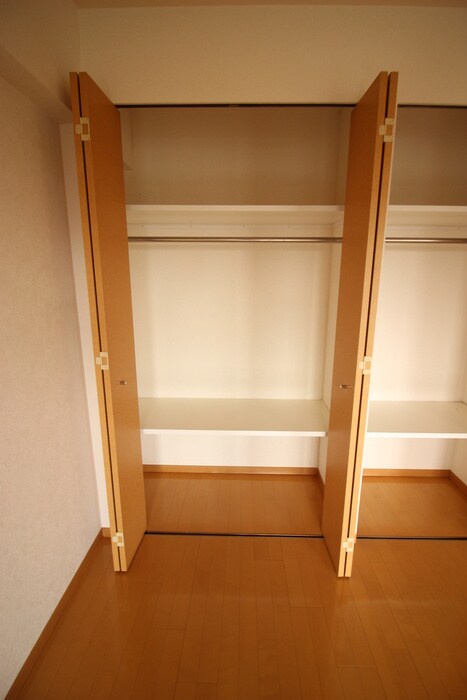 物件内観写真15　(収納)