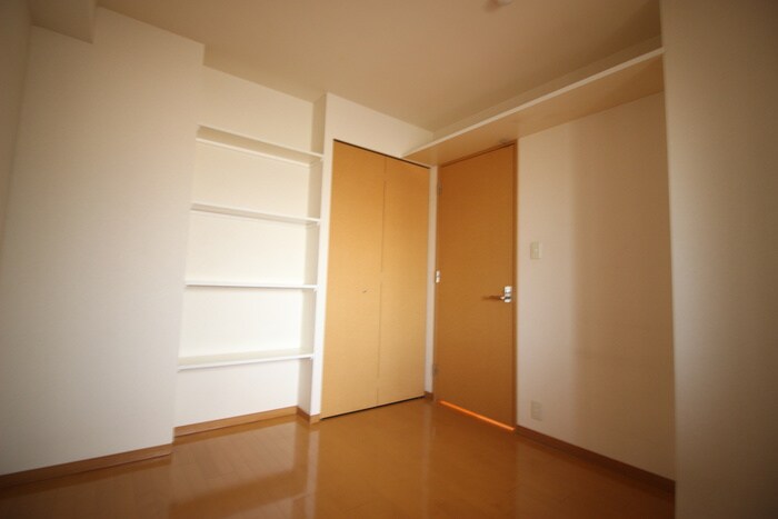 物件内観写真19　(居室)