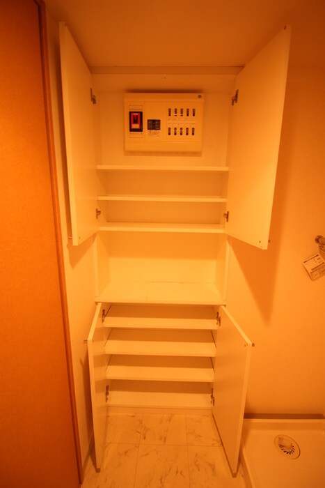 物件内観写真20　(収納)