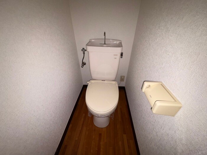 物件内観写真13　(トイレ)