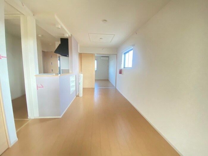 物件内観写真10　(居室)