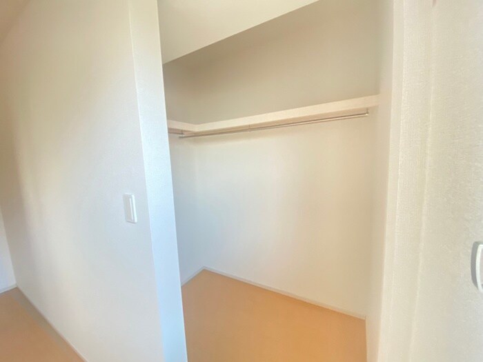 物件内観写真14　(収納)