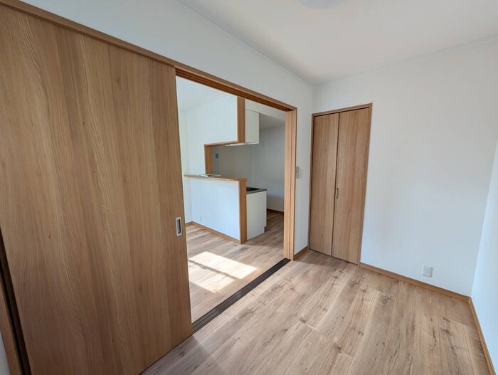 物件内観写真13　(居室)