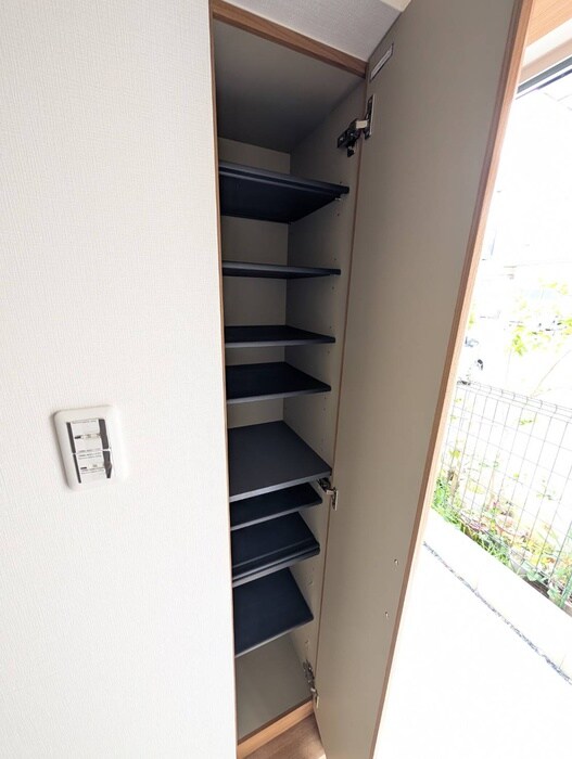 物件内観写真17　(靴箱)