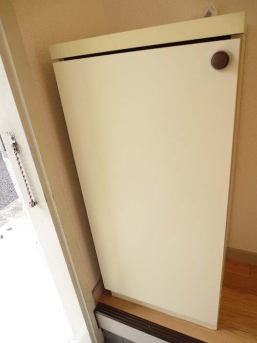 物件内観写真9　(靴箱)