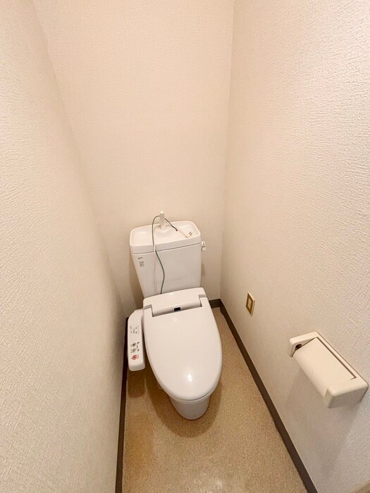 物件内観写真10　(トイレ)