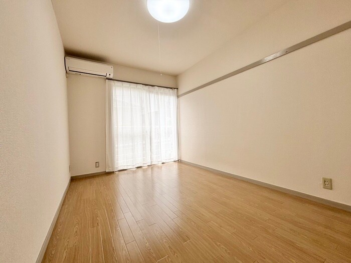 物件内観写真16　(居室)