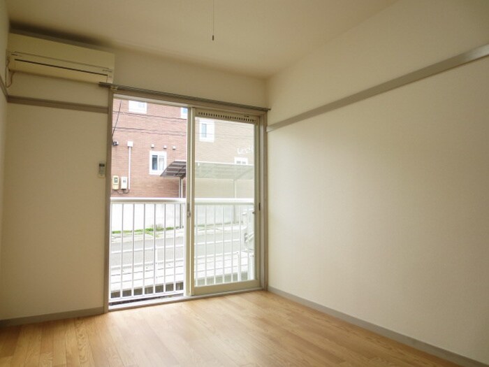 物件内観写真16　(居室)