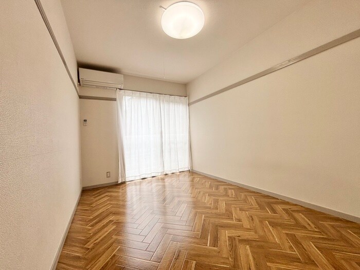 物件内観写真16　(居室)