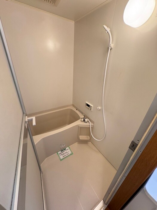 物件内観写真13　(バス／シャワールーム等)