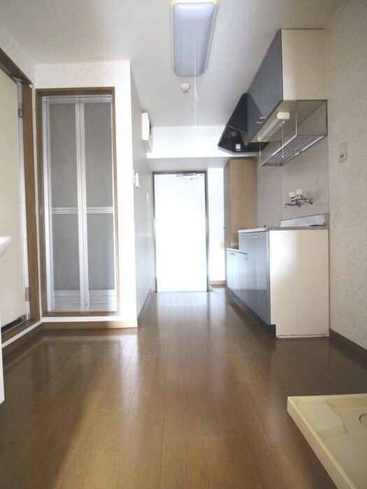 物件内観写真18　(廊下)