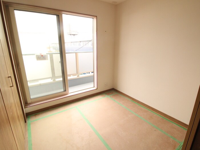 物件内観写真10　(居室)