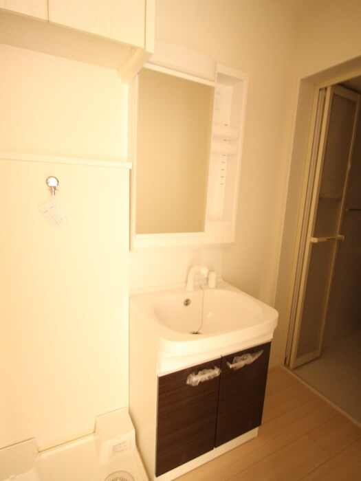 物件内観写真13　(洗面)