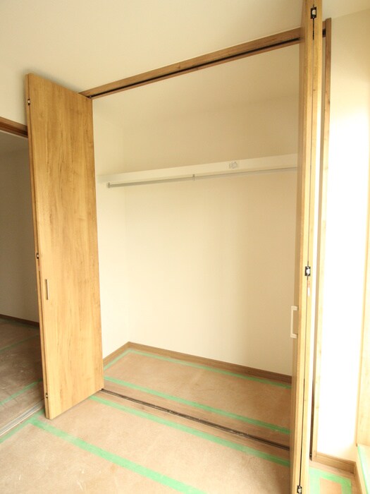 物件内観写真17　(収納)