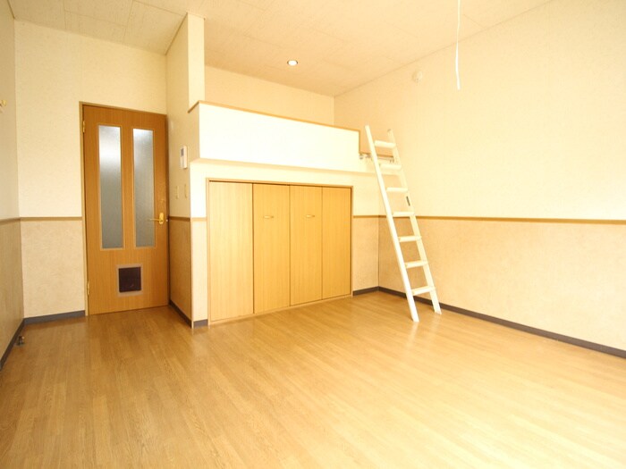 物件内観写真7　(居室)