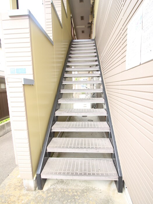 物件外観写真5　(建物設備)